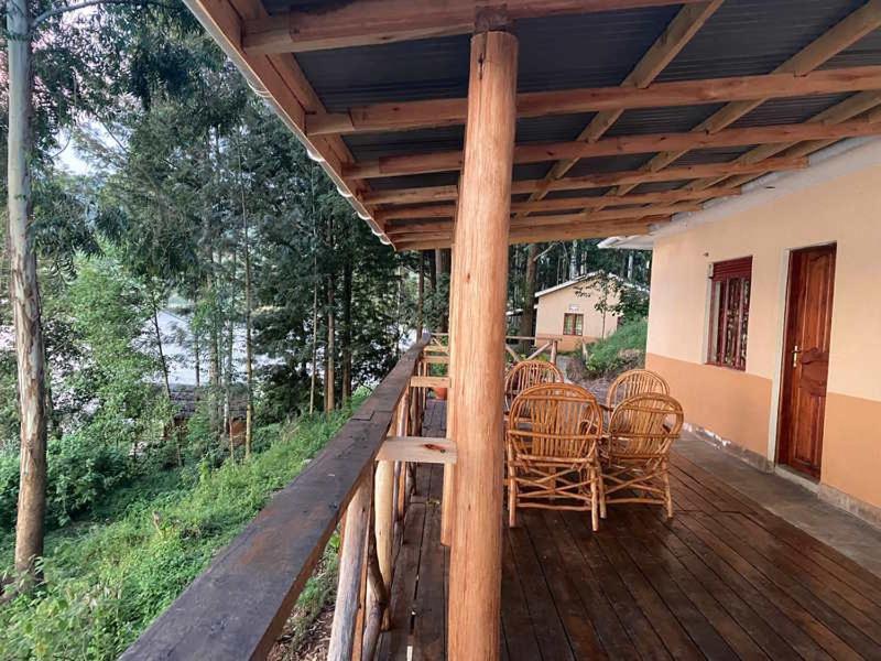 Itambira Island, Seeds Of Hope Kabale Екстериор снимка