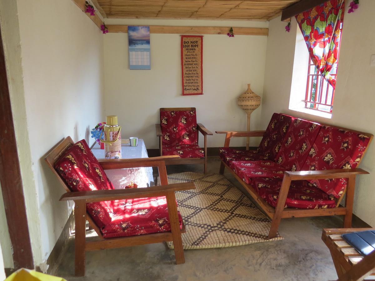Itambira Island, Seeds Of Hope Kabale Екстериор снимка